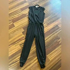Kylie Paige Los Angeles Black Jumpsuit joggers elastic material and waist small